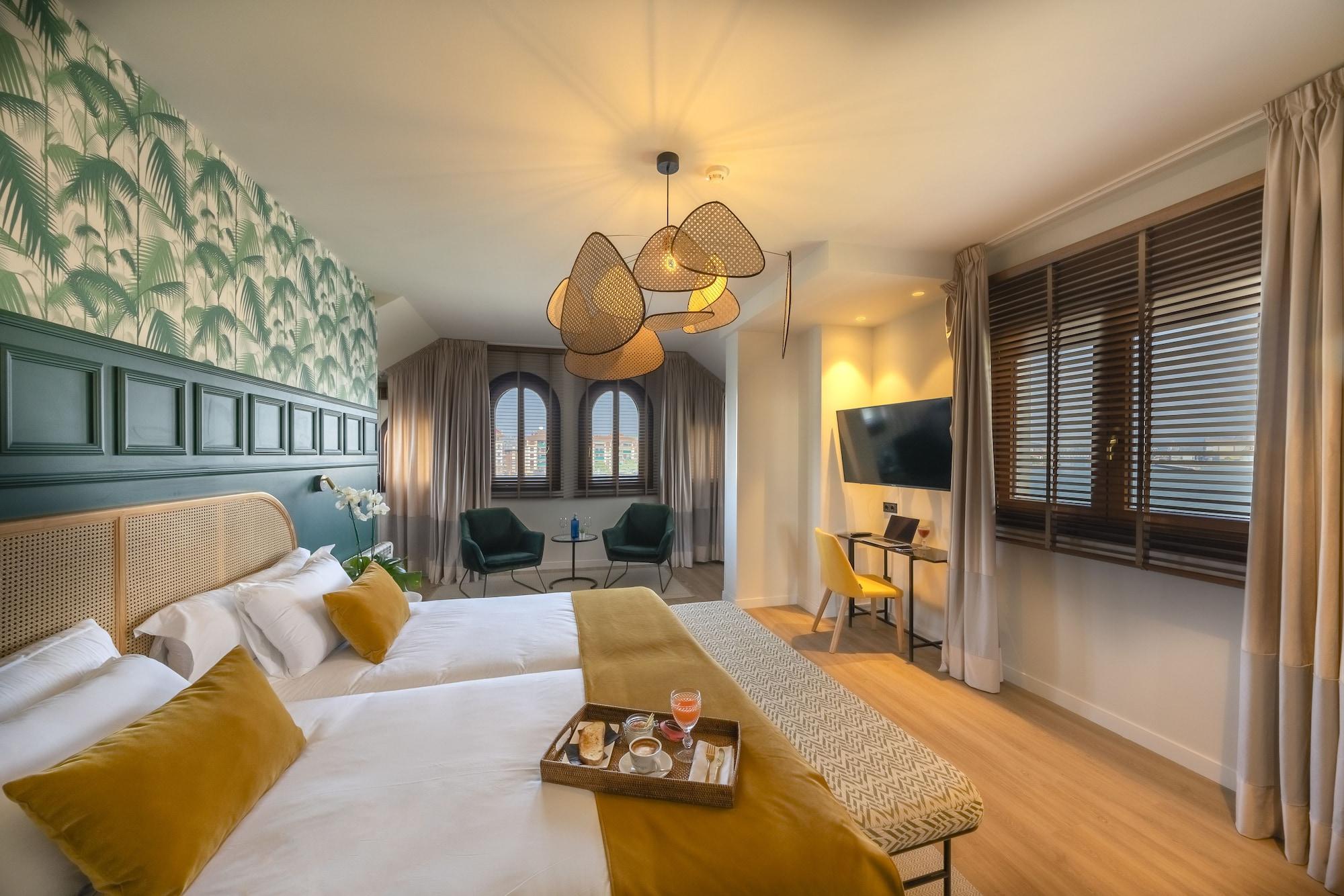 Puente Colgante Boutique Hotel Portugalete Ngoại thất bức ảnh
