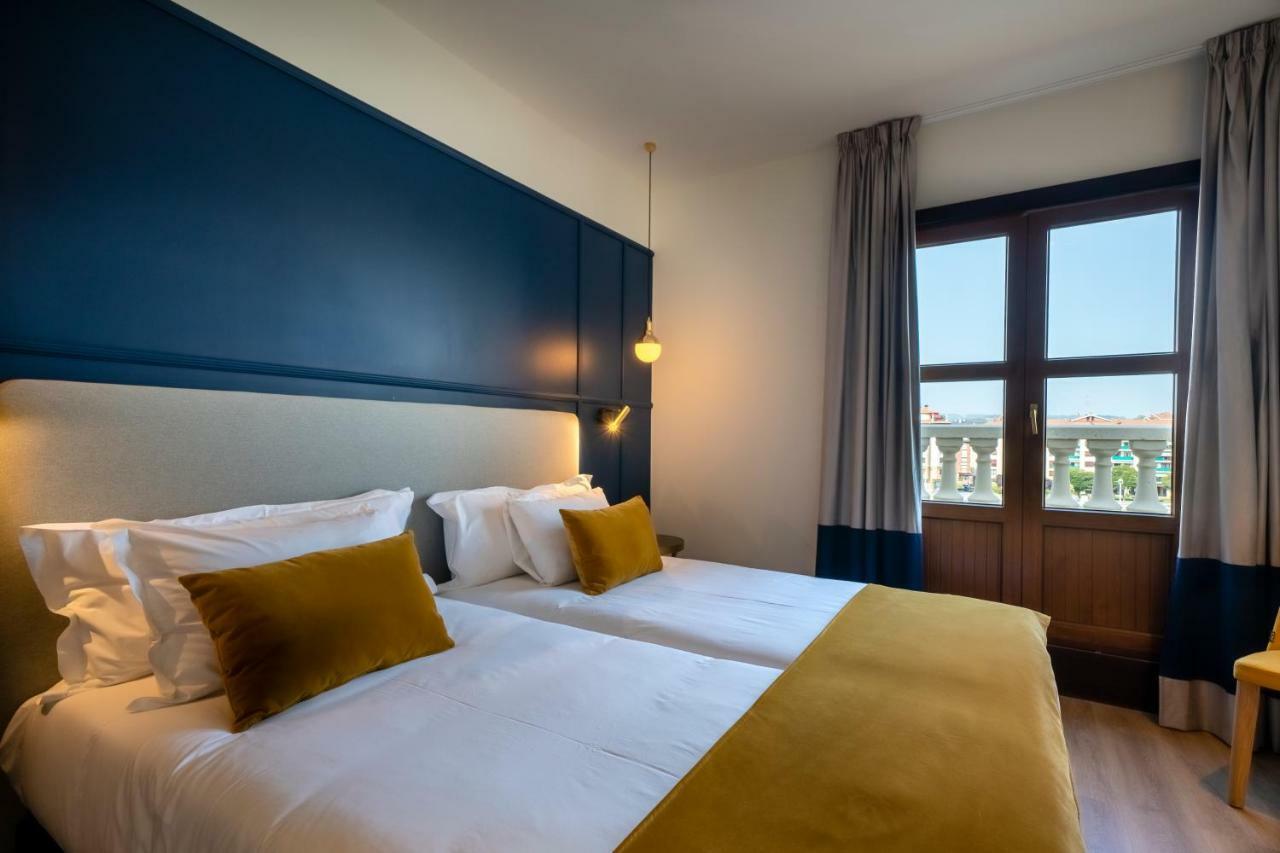 Puente Colgante Boutique Hotel Portugalete Ngoại thất bức ảnh